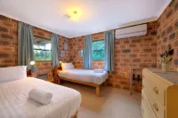 スワン コーブ のホテル