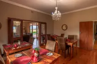 Mooiplaas Guesthouse Hotels in South Cape DC