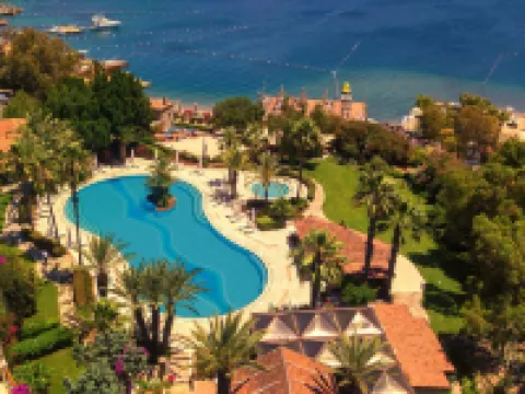 Divan Bodrum Palmira โรงแรมในโบดรุม