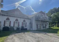 Marcs Museum Hotels in Kuttawa