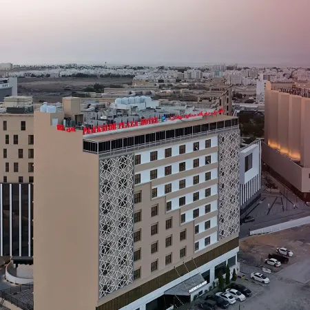 Parkside Plaza Muscat