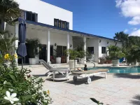 Chez Lilly Hotels in Matividiri