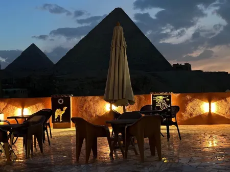 El Khalil Pyramids Inn