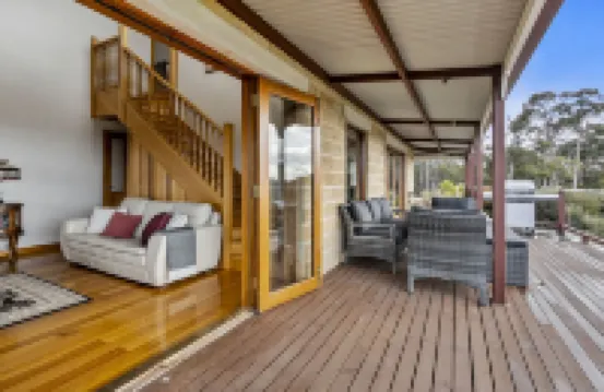 Manfield Country Bruny Island