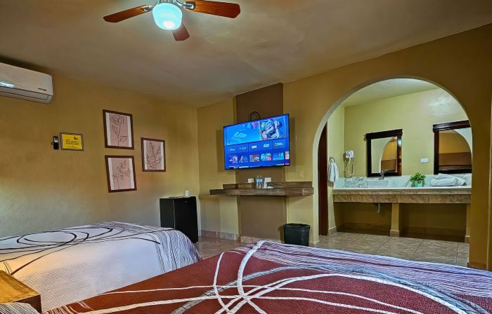 Hotel Oasis