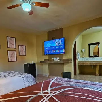 Hotel Oasis