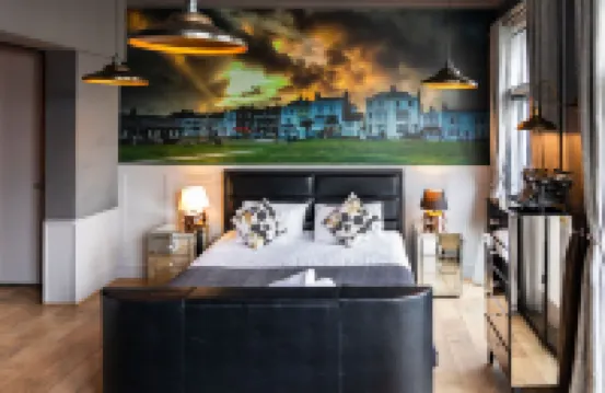 The Clarendon Hotel