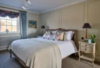 Stanwell House Hotels in Lymington