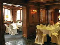 Hotel Restaurant Höttche Hotel a Monheim am Rhein