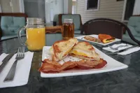 Blacksburg Bed & Breakfast - Bữa sáng