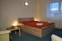 Penzion U Vlka Hotels in Hluboka Nad Vltavou