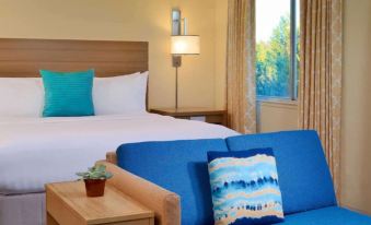 Sonesta Simply Suites Memphis East Poplar Pike 