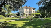 Guest Room le Parc Hotels in Mazamet
