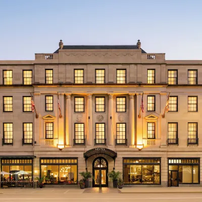 Magnolia Hotel Omaha Hotels near College World Series