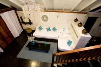 Villas Sur Mer Hotels in West End