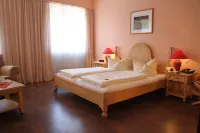 Hotel im Harz - Kurhotel Fürstenhof und Restaurant Vis-A-Vis Hotels in Blankenburg (Harz)