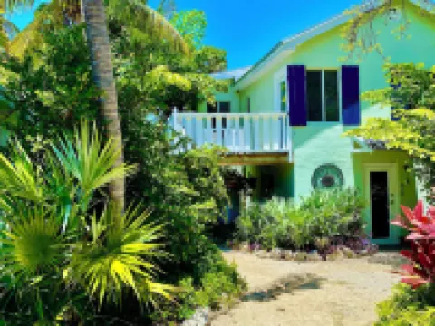 โคโคนัทปาล์ม อินน์ โรงแรมในTavernier