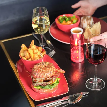 Radisson Red Gatwick Airport