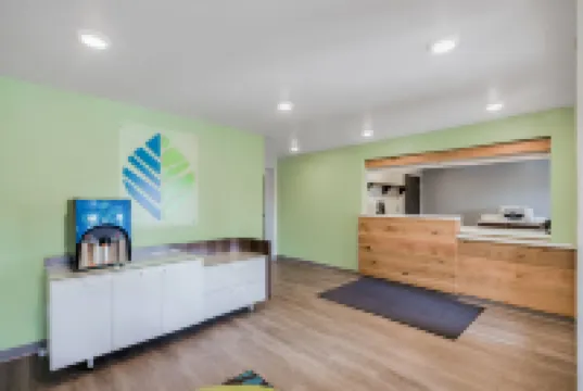 WoodSpring Suites Gurnee - Chicago