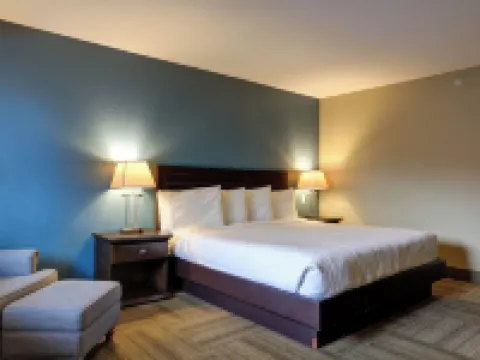 ヴェダー リバー イン チリワックのホテル