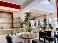 Hotel Falk Hotels near Osterholz