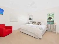 Cronulla Beach House B&B Hotels in Cronulla