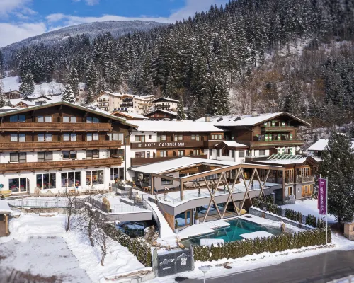 Hotel Gassner - 4 Sterne Superior - 1200 qm Spa Hotels in Neukirchen am Grossvenediger