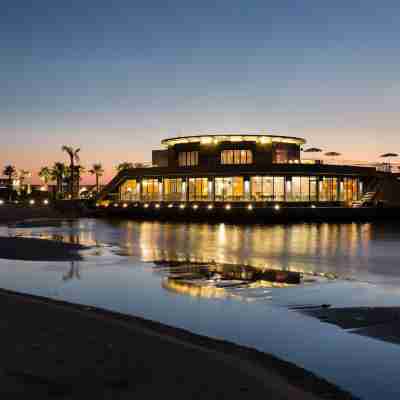 Kempinski Summerland Hotel & Resort Beirut Hotel Exterior