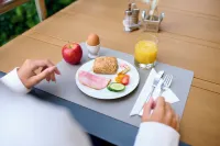Pension - Ferienwohnungen Zollner - breakfast
