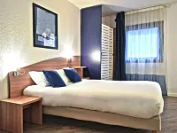 فندق آرت باريس إست Hotels near الحي التاسع عشر - بوت - شومونت - لا فيليت