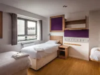 LSE High Holborn Hotel dekat St James
