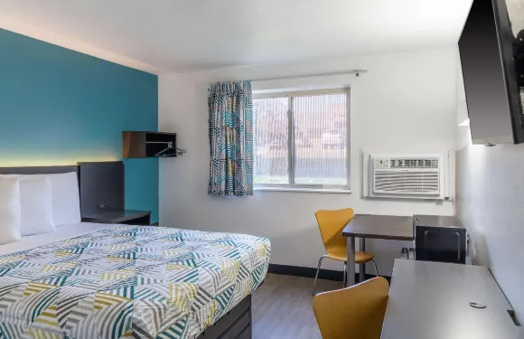 國家展會6號汽車旅館