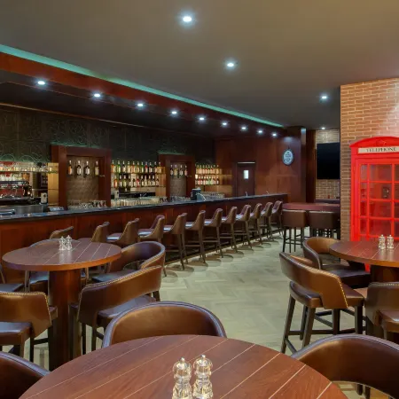DoubleTree by Hilton Doha - Al Sadd