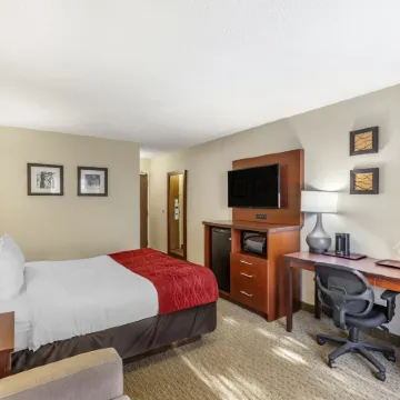 Comfort Inn Airport West