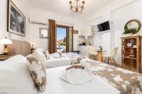 Panos Luxury Studios - navetta aeroportuale