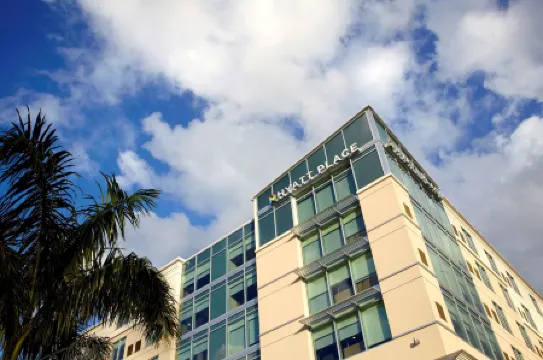 Hyatt Place Miami Airport East