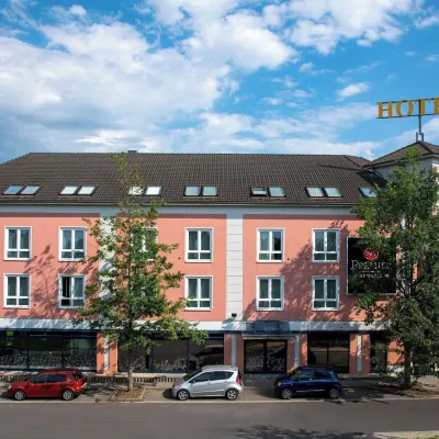 بست ويسترن بريميير أيربورت هوتل برلين Hotels near محطة مترو سد تسفيكاوَر