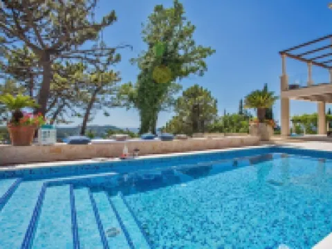 Luxury Villa Dolce Vita with Pool Hotels in Orasac