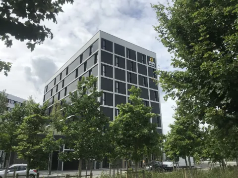 阿德吉奧公寓飯店-帕萊索薩克雷