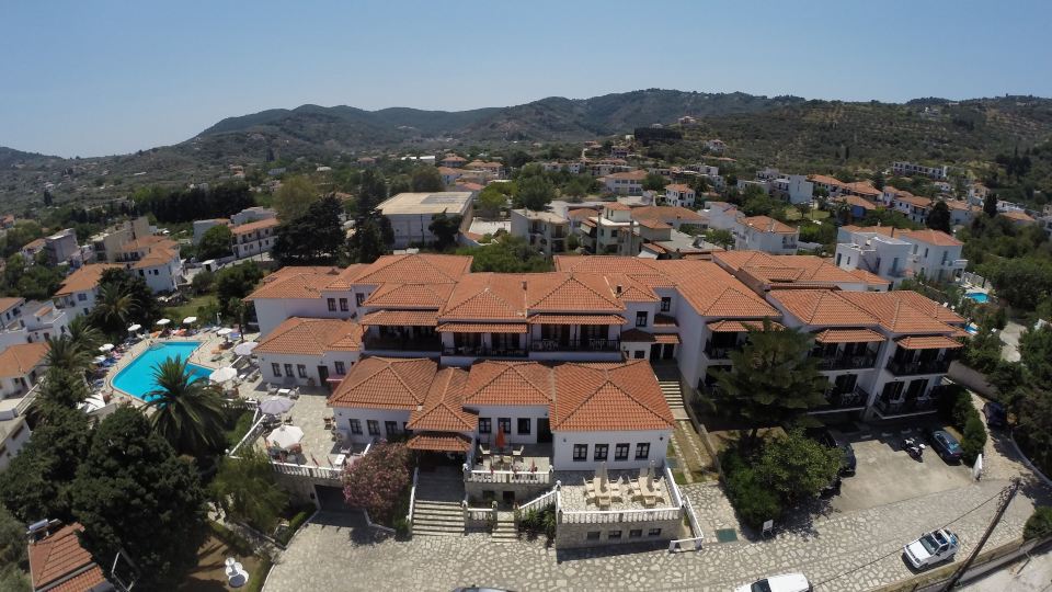Dionyssos