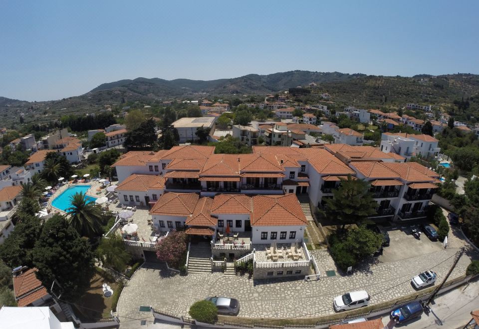 hotel overview picture