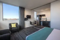 Quest Henderson Hotels in Piha