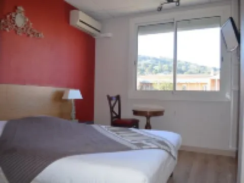 里賈納酒店 塞特港酒店