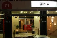 Barclay Suites Hotel a 