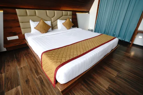 Q 芒果度假村 拉馬納加拉姆住宿飯店