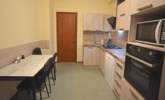Apartment on Kotetishvili 3 Apt 3