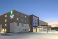 Holiday Inn Express & Suites Lincoln I - 80 Hotels in Lincoln