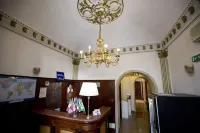 Hotel Lella Hotels in Castro Pretorio