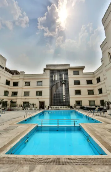 Regenta Central Klassik Hotels in Ludhiana
