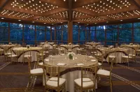 The Hyatt Lodge at Oak Brook Hotels in Westmont